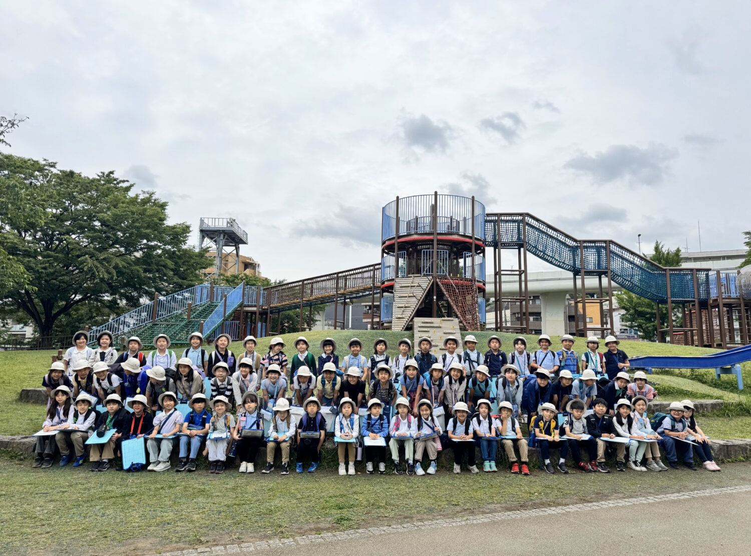 【南区探検隊～３年社会科見学】